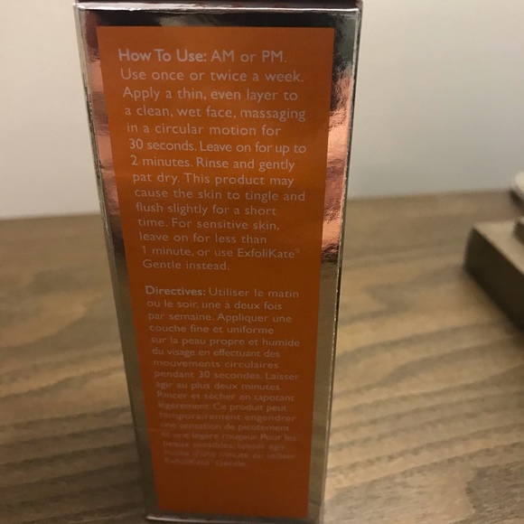 Kate Somerville Exfolikate - Picture 3 of 4